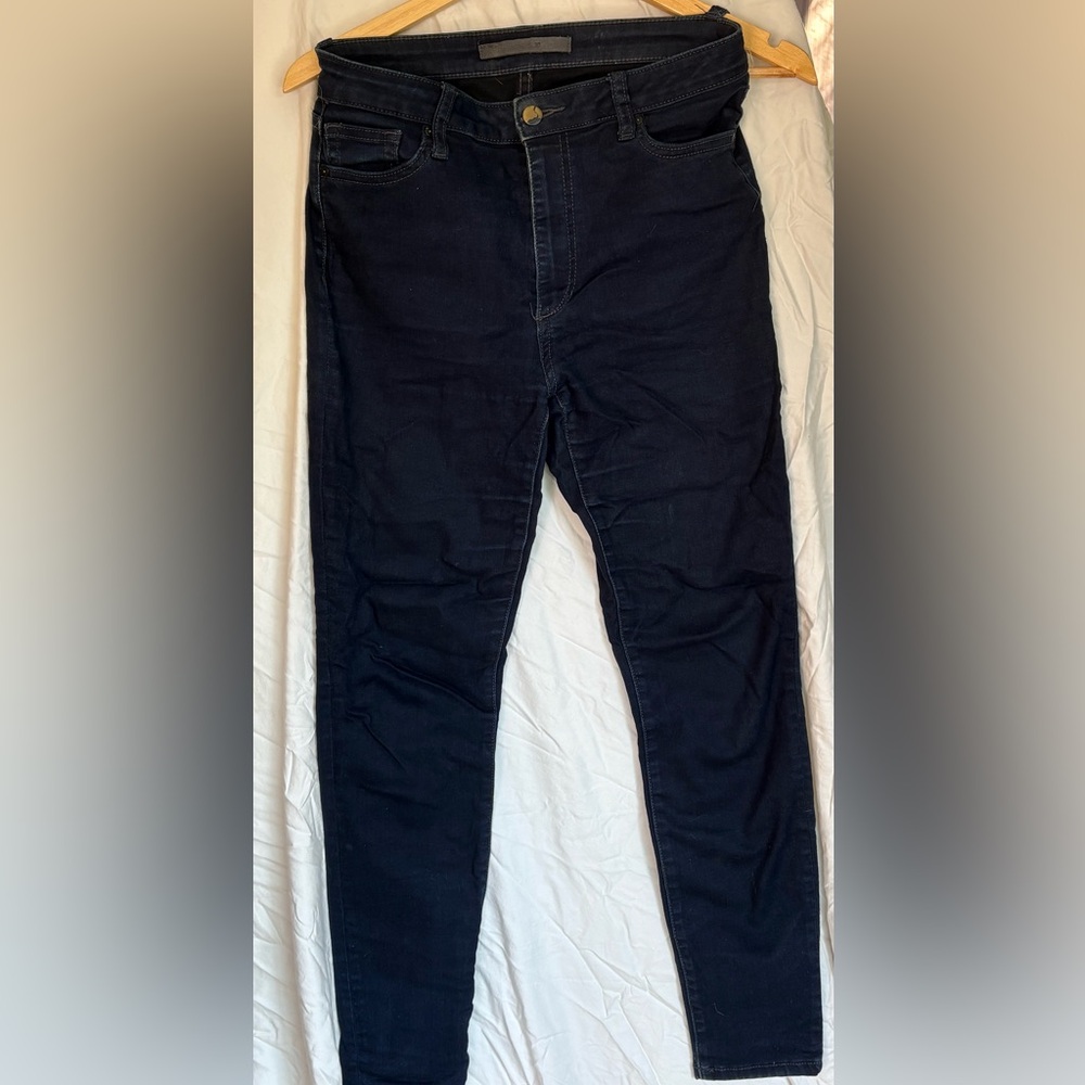 Joe’s Dark Wash Stretch Skinny Jeans